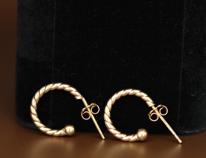 Open Twisted Hoop Earrings with Pin and Butterfly