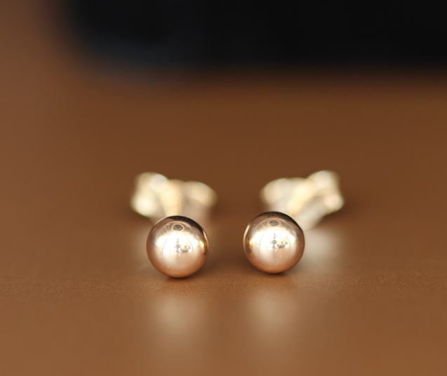 Classic Round Stud Earrings