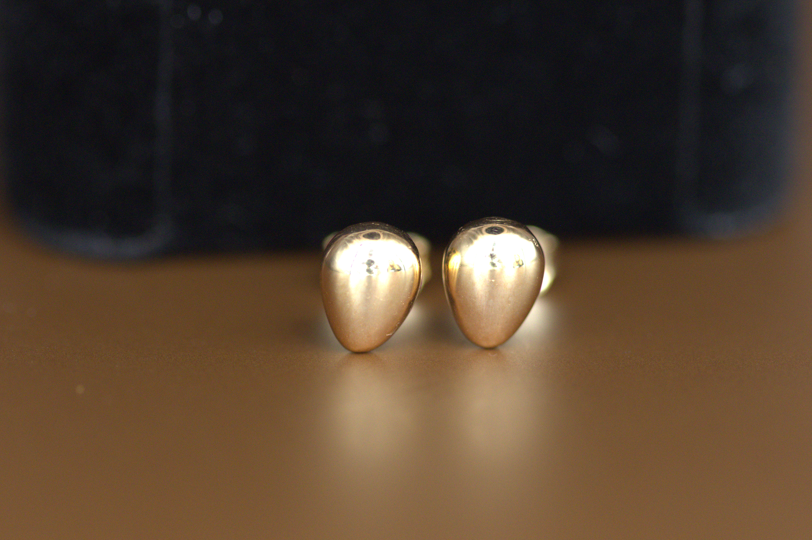 Tear Drop Stud Earrings