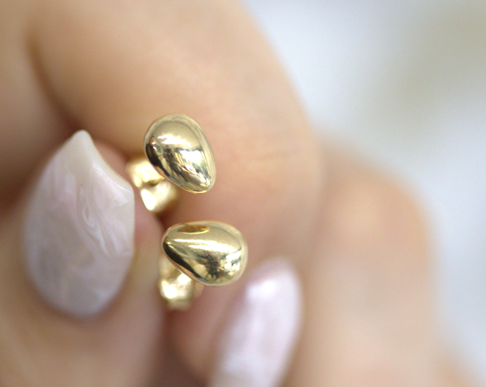 Tear Drop Stud Earrings