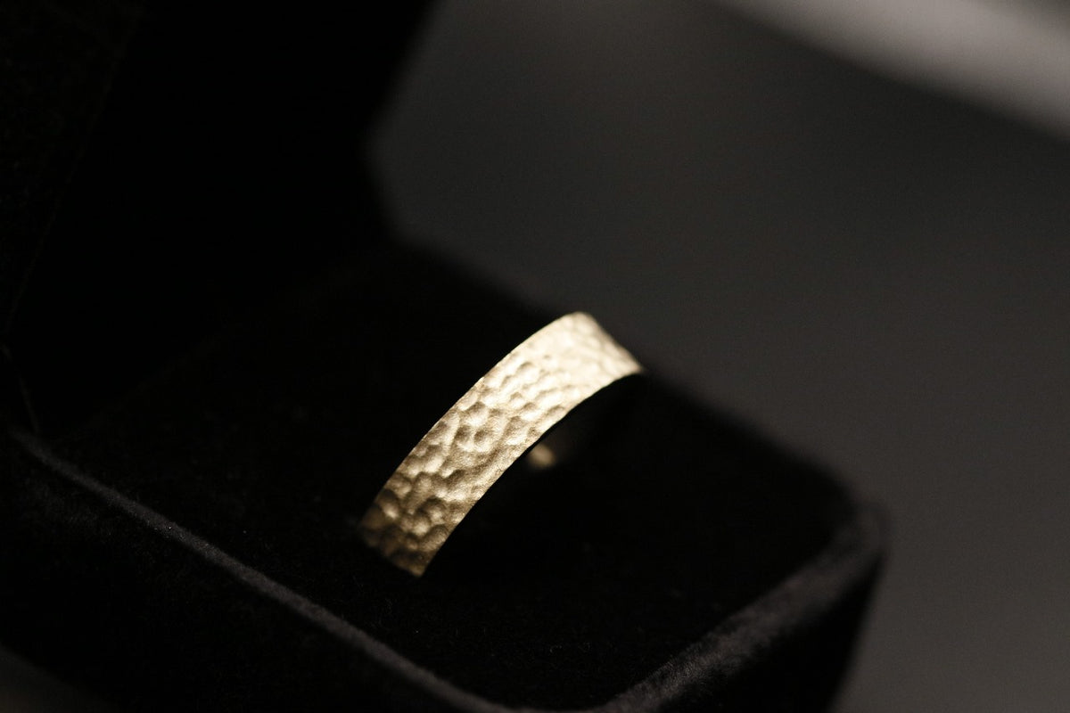 Hammered Texture Band